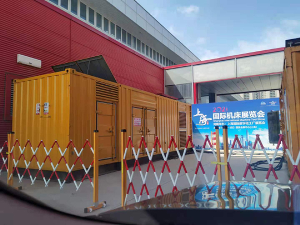治多出租发电机-柴油发电机和汽油发电机哪个更好一些？